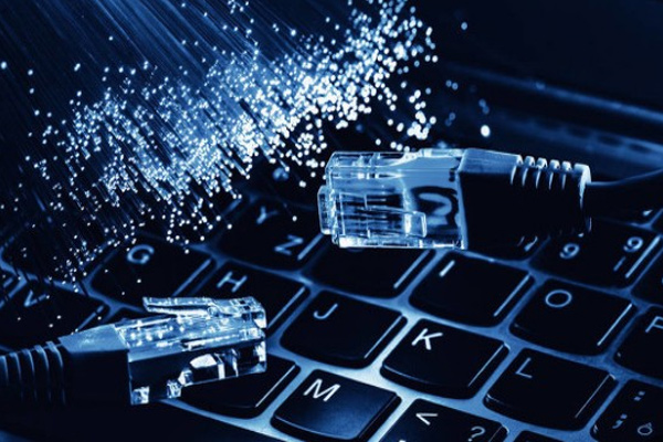 光？？？？？？？？榈淖槌